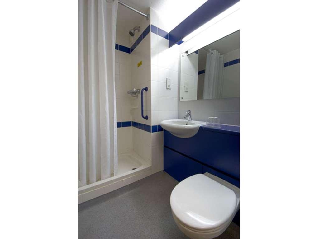 Travelodge Aberdeen Central Esterno foto