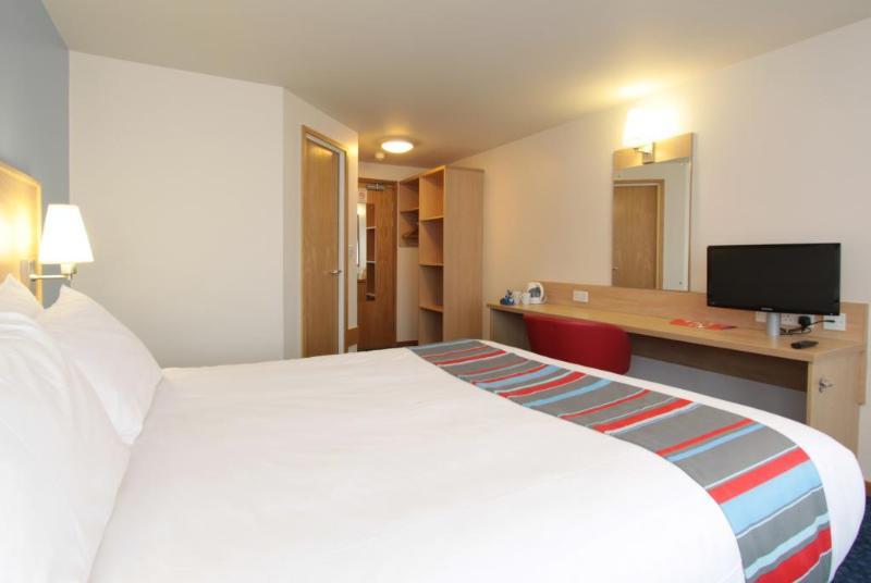 Travelodge Aberdeen Central Esterno foto