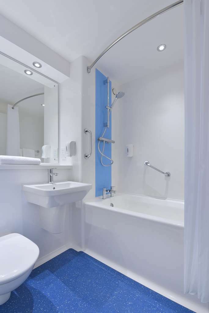 Travelodge Aberdeen Central Camera foto
